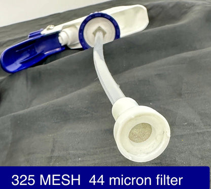 Close-up of the 325 mesh (44 micron) filter on the dip tube of the 32oz filtered spray bottle, designed for contamination control in PPF and tint applications.